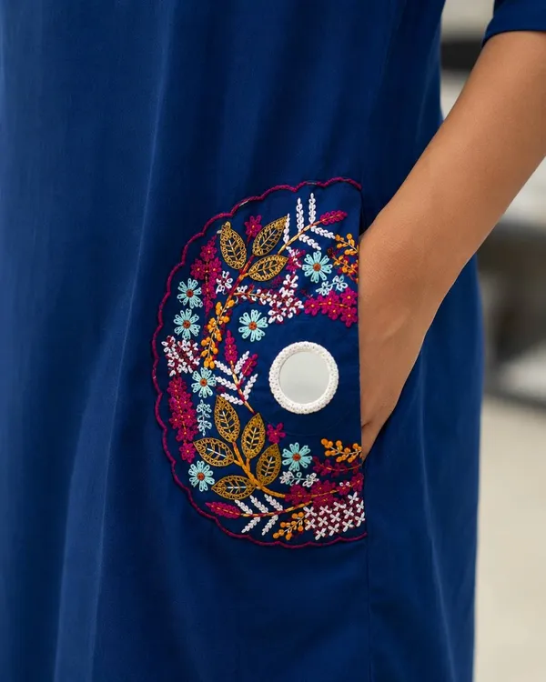 Blue_Embroidered_Straight_Kurta_for_Women