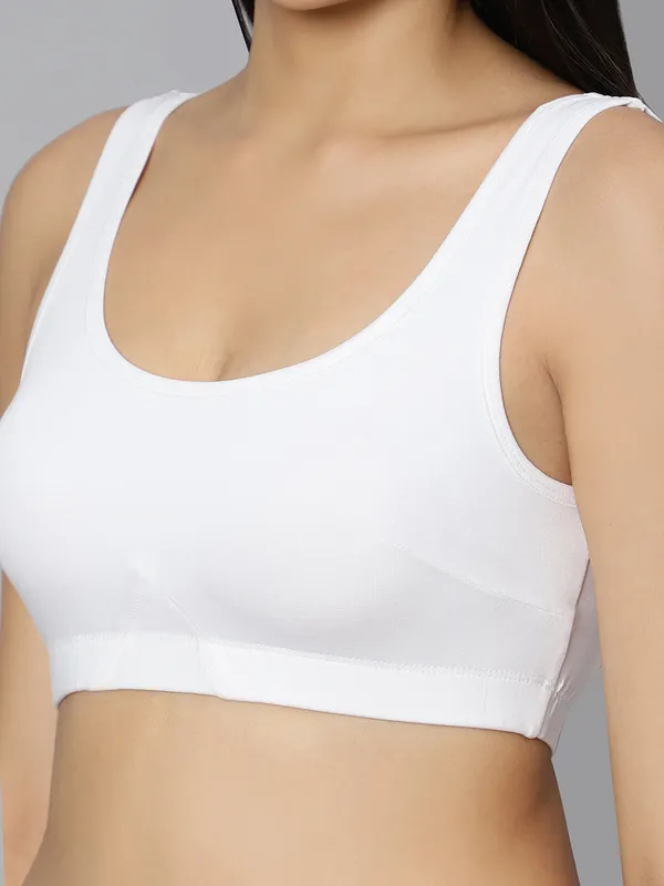 Bluenixie_Bn3014_Sproty_Slip_On_Medium_Impact_Sports_Bra_Lounge_Bra_White