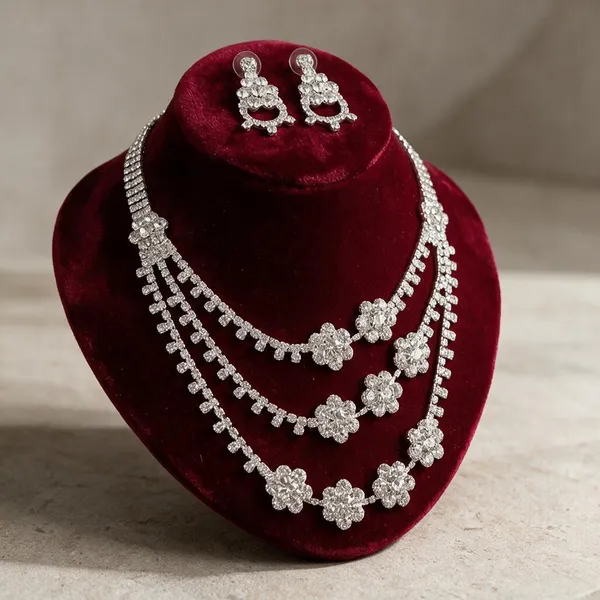 Silver_Tone_Crystal_Necklace_Set_For_Women