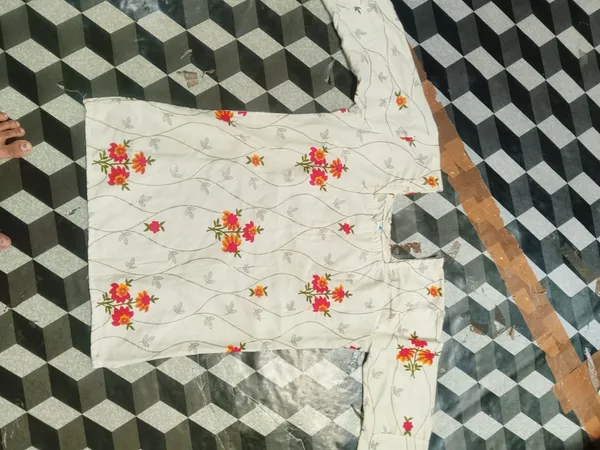 White_Printed_Straight_Kurti_for_Women