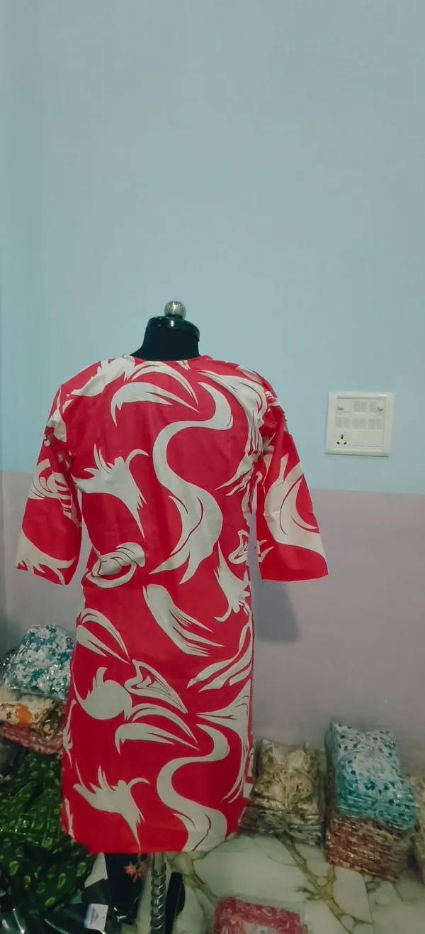 Red_Printed_Straight_Kurta_Set_for_Women