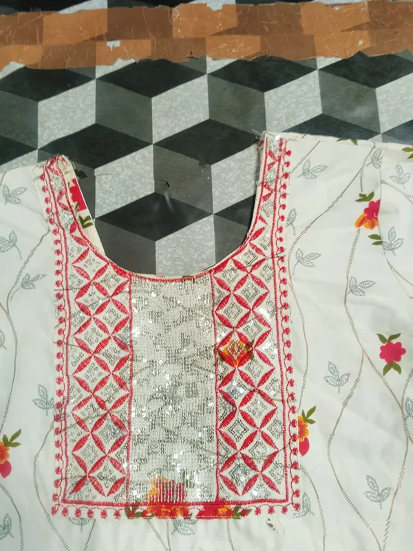 White_Printed_Straight_Kurti_for_Women