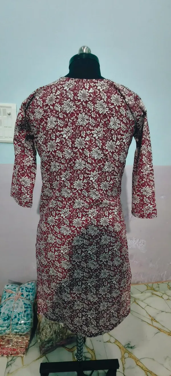 Maroon_Printed_Straight_Kurta_for_Women