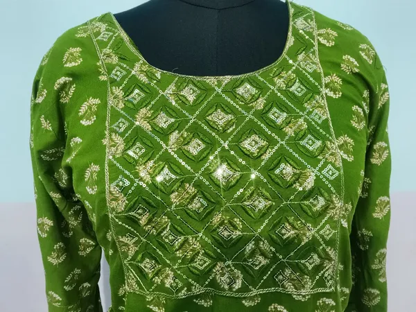 Green_Printed_Straight_Kurti_for_Women
