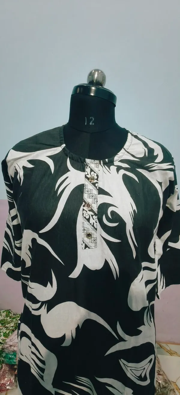 Black_Printed_Straight_Kurta_For_Women