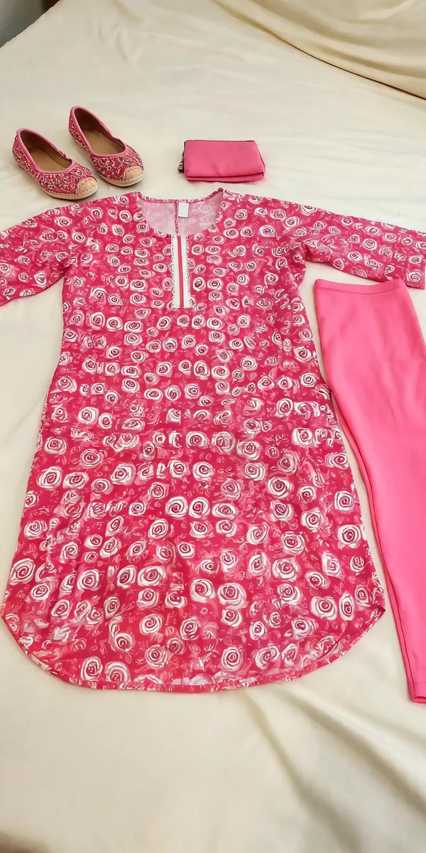 Pink_Cotton_Straight_Floral_Print_Kurta_Set_For_Women