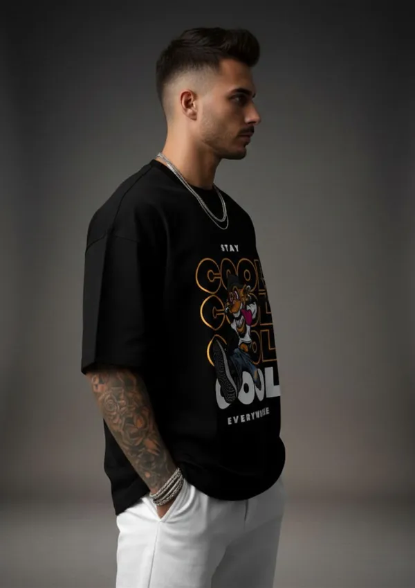 Black_Cotton_Oversized_Fit_Graphic_T-Shirt_For_Men