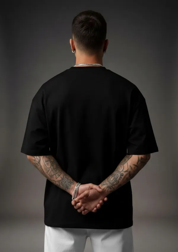 Black_Cotton_Oversized_Fit_Graphic_T-Shirt_For_Men