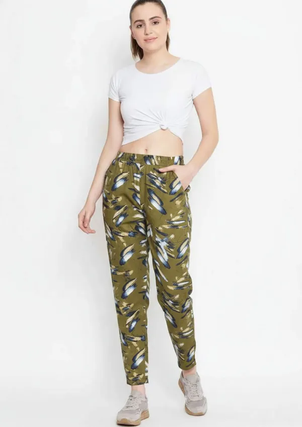 Olive_Cotton_Printed_Tapered_Jogger_Pants_For_Women