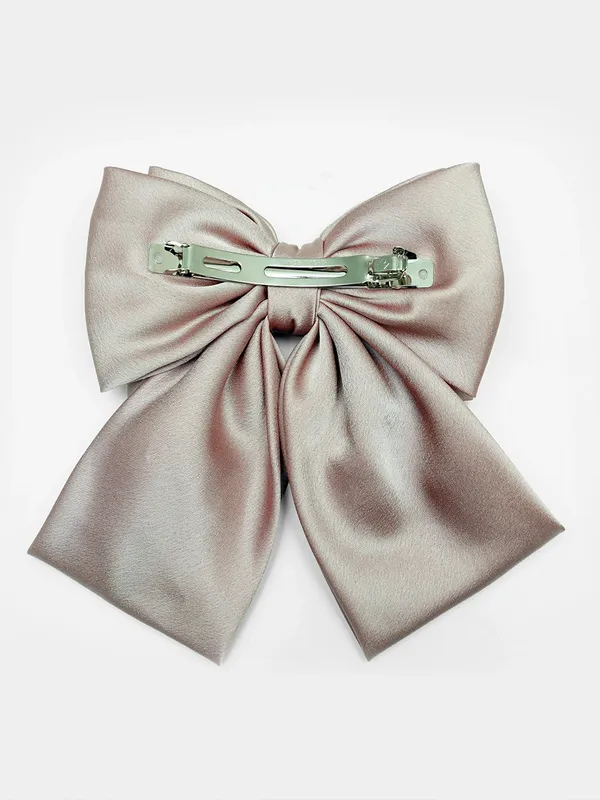 Soft_Satin_Bow_Clip_with_Satin_Ribbon_(Golden)