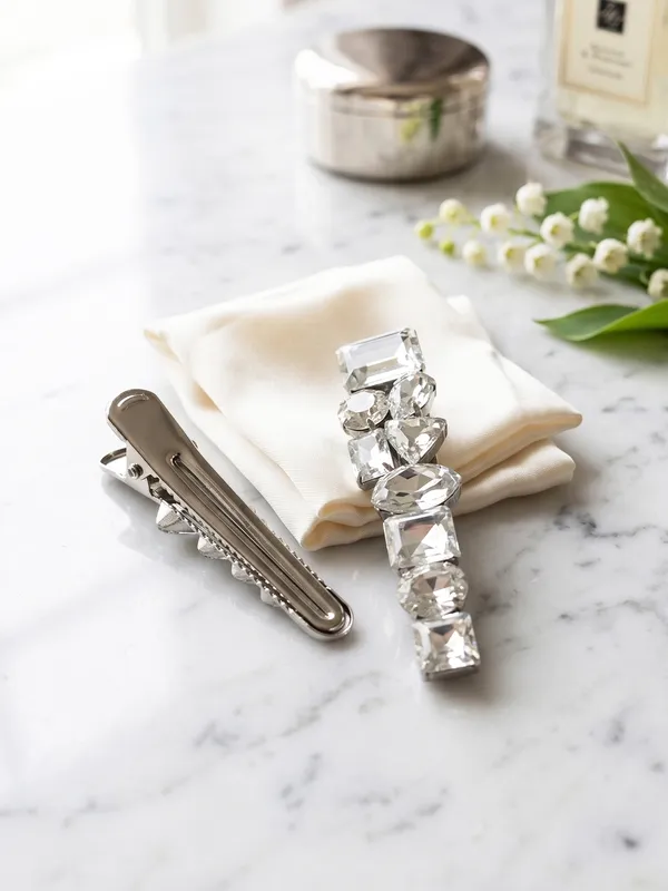 The_Prism_Slide_(Studded_Alligator_Clips)