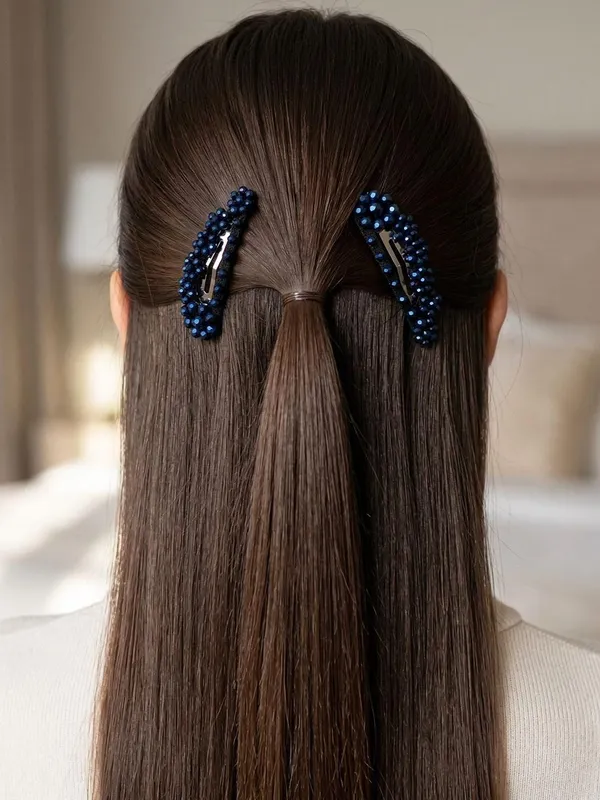 Women_Embellished_Tic_Tac_Hair_Clip