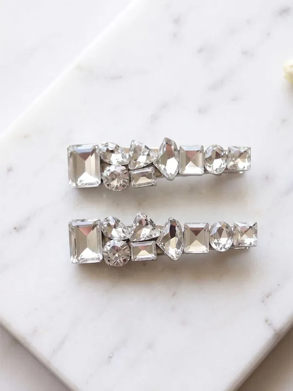 Women_Set_Of_2_Embellished_Alligator_Hair_Clip