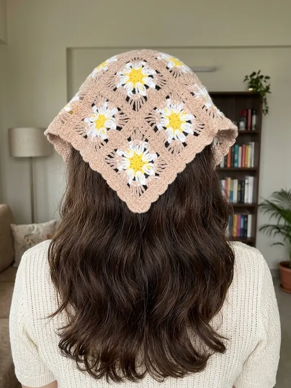 Crochet_bandana_(Beige)