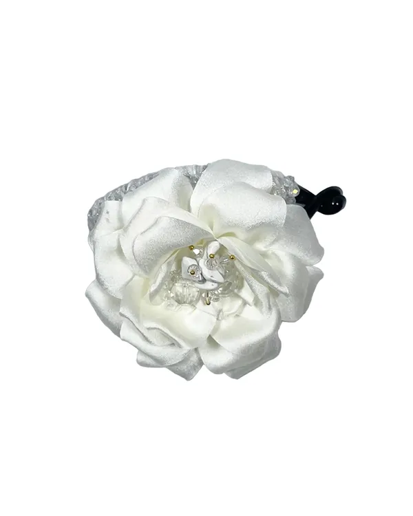 Crystal_Banana_Clip_with_Embellished_Flower_(White)