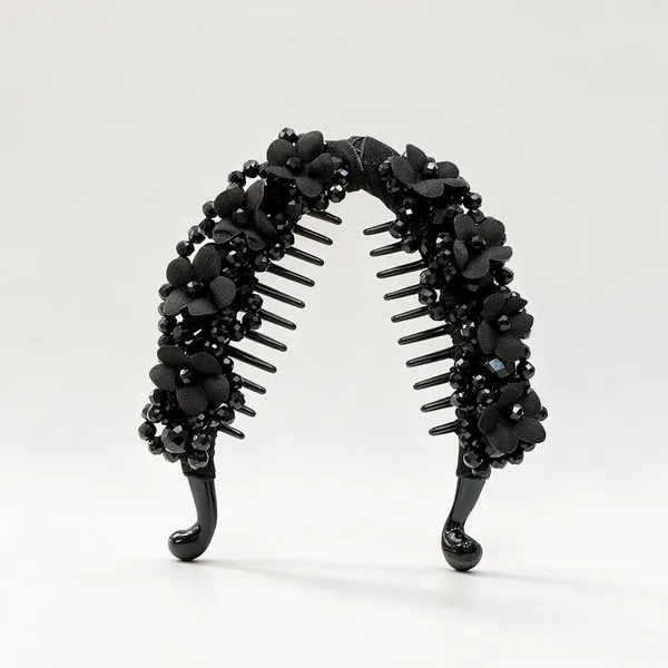 Black_Plastic_&_Metal_banana_Clip_For_Women