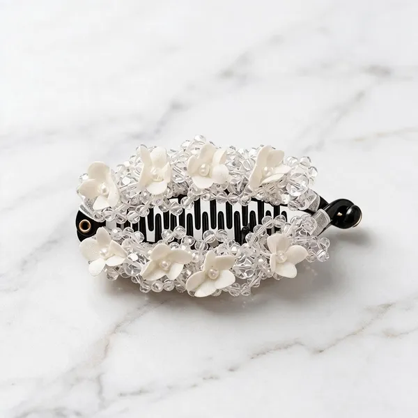 White_Plastic_&_Metal_Banana_Clip_For_Women