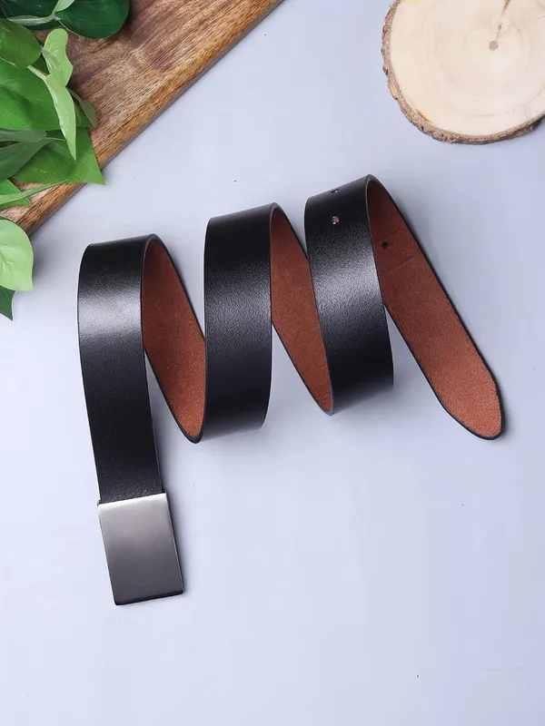Black_Leather_Casual_Belt_For_Men