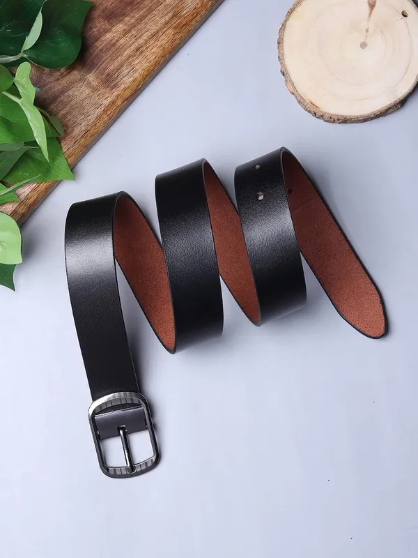 Black_Leather_Casual_Belt_For_Men