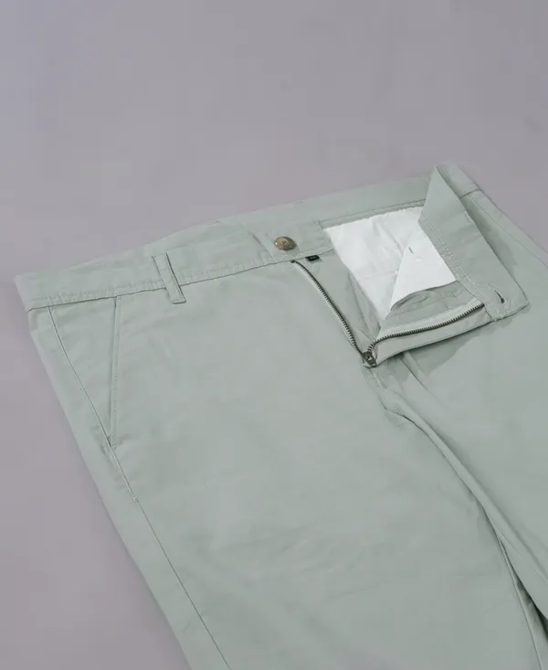 Ivaan_Men_Slim_Fit_Cotton_Chino_Trousers
