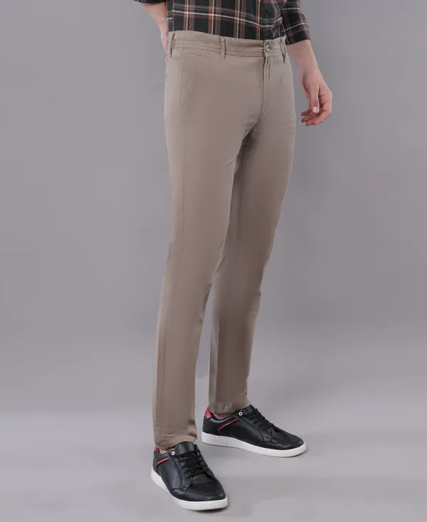 Ivaan_Men_Slim_Fit_Cotton_Chino_Trousers