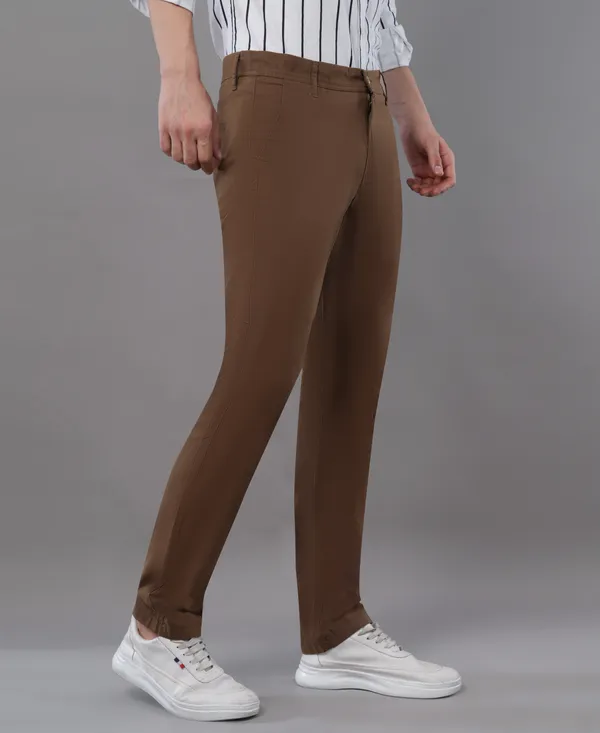 Ivaan_Men_Slim_Fit_Cotton_Chino_Trousers