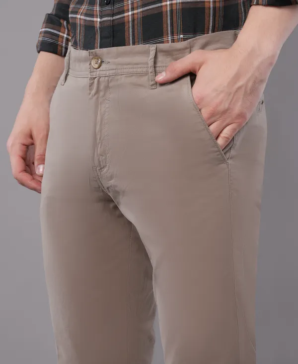 Ivaan_Men_Slim_Fit_Cotton_Chino_Trousers