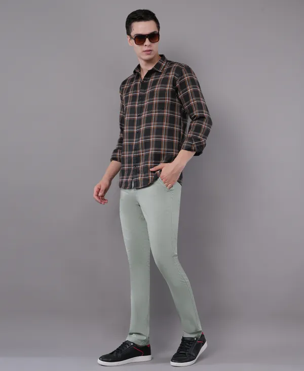 Ivaan_Men_Slim_Fit_Cotton_Chino_Trousers