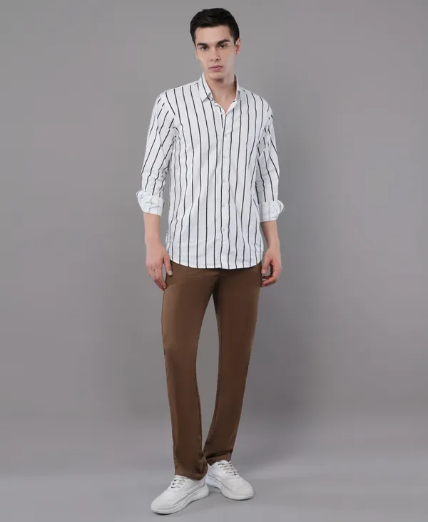 Ivaan_Men_Slim_Fit_Cotton_Chino_Trousers