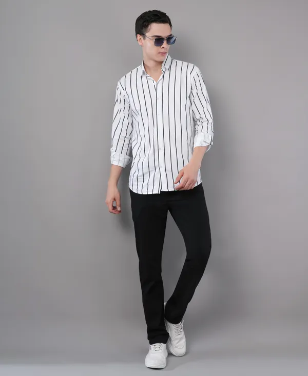 Ivaan_Men_Slim_Fit_Cotton_Chino_Trousers