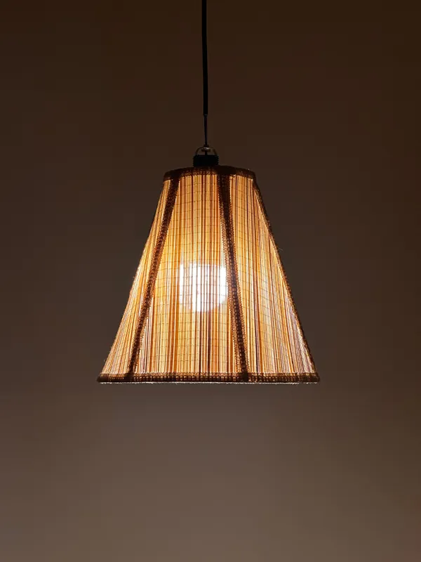 Bamboo_Woven_Conical_Pendant_Light