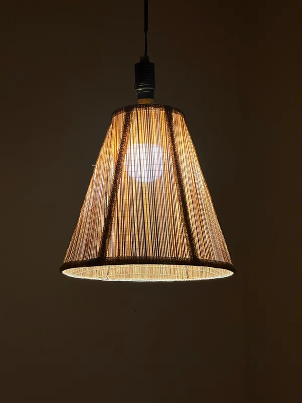 Bamboo_Woven_Conical_Pendant_Light
