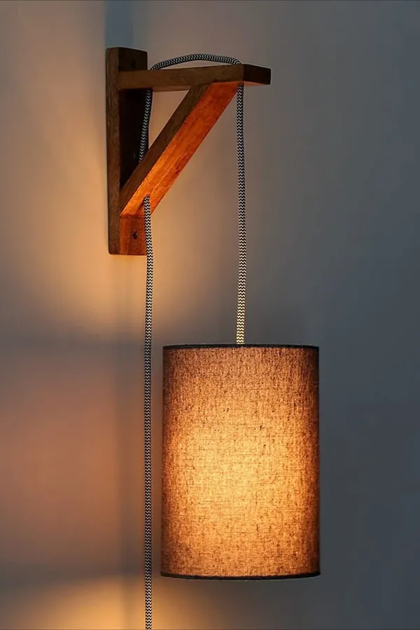 Farmhouse_Hanging_Wooden_Bracket