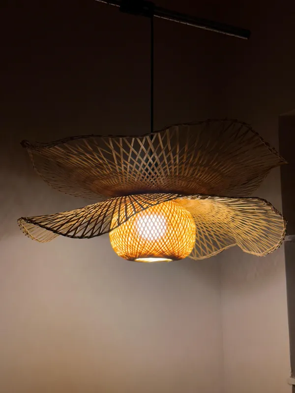 Woven_Natural_Fibre_Decorative_Pendant_Light