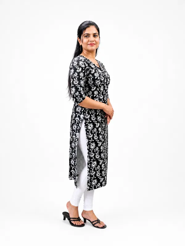 Women_S_Black_Floral_Print_Cotton_Kurti_Floral_Cotton