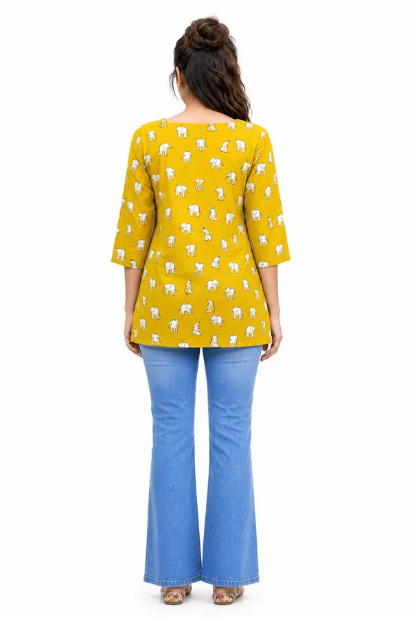Yellow_Printed_Cotton_Top_For_Women_Square_Neck_3_4_Sleeve