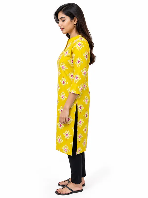 Women_S_Mustard_Yellow_Printed_Straight_Kurti_With_Mandarin_Collar_3_4_Sleeves