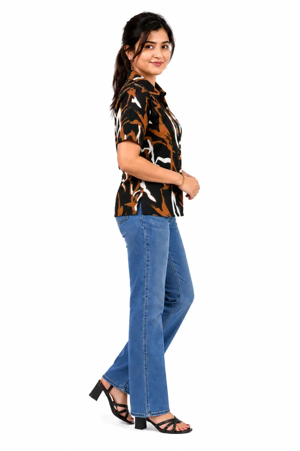 Women's_Abstract_Print_Short_Sleeve_Button-Down_Shirt