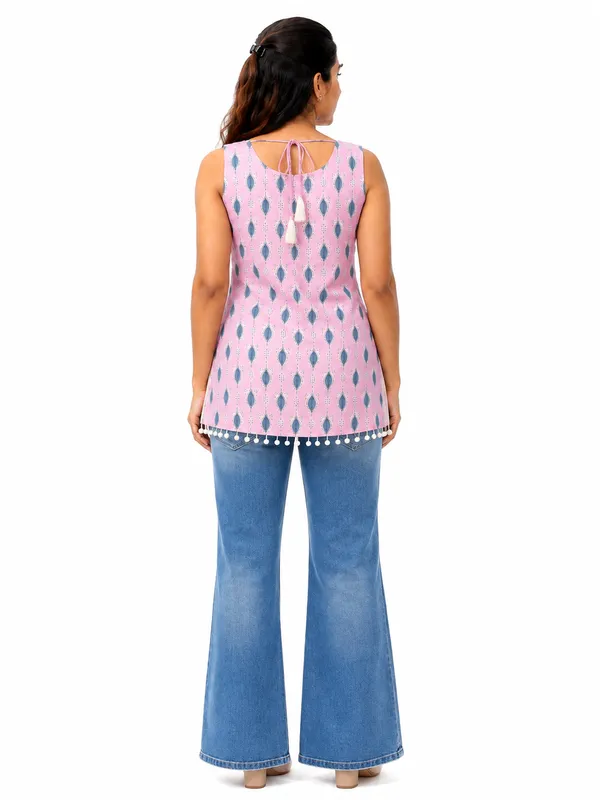 Cotton_Block_Print_Sleeve_Less_Short_Kurti_Pink_Cotton