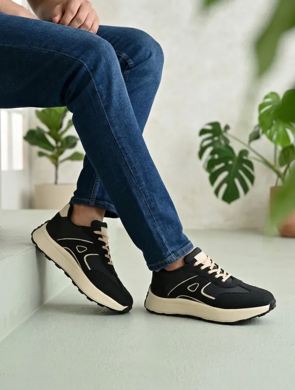 EVICTA_Evicta_Men's_Trending_Latest_High_Quality_Running_Sports_Shoes_Sneakers_For_Men_(Black_,_6)