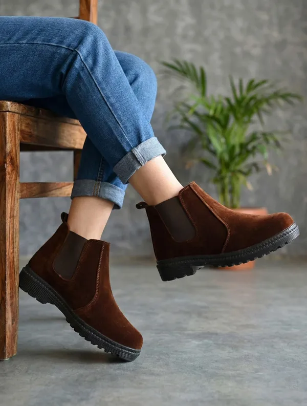 EVICTA_Evicta_Suide_Leather_Lightweaight_Trendy_Walking_Slip_On_chalsea_boot_Boots_For_Men_(Brown_,_10)