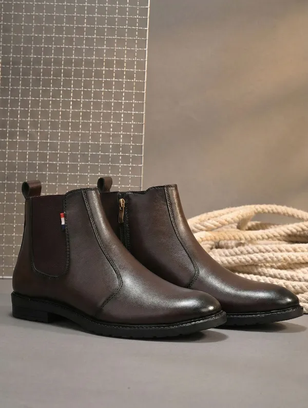 EVICTA_synthetic_Leather_Lightweaight_Trendy_Walking_zip_chalsea_boot_Boots_For_Men_(Brown_,_7)