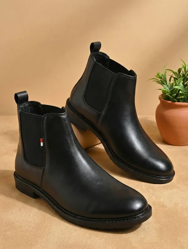 EVICTA_Evicta_Synthetic_Leather_Lightweaight_Trendy_Walking_Slip_On_chalsea_boot_Boots_For_Men_(Black_,_7)