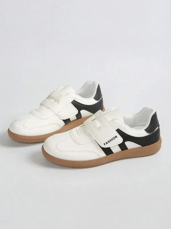 EVICTA__Women's_White_&_Black_Lightweight_Comfort_Sneakers_Slip_On_Sneakers_For_Women_(White_,_4)