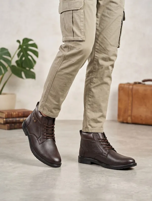 EVICTA_Evicta_synthetic_Leather_Lightweaight_Trendy_Walking_Lace_casual_boot_Boots_For_Men_(Brown_,_9)