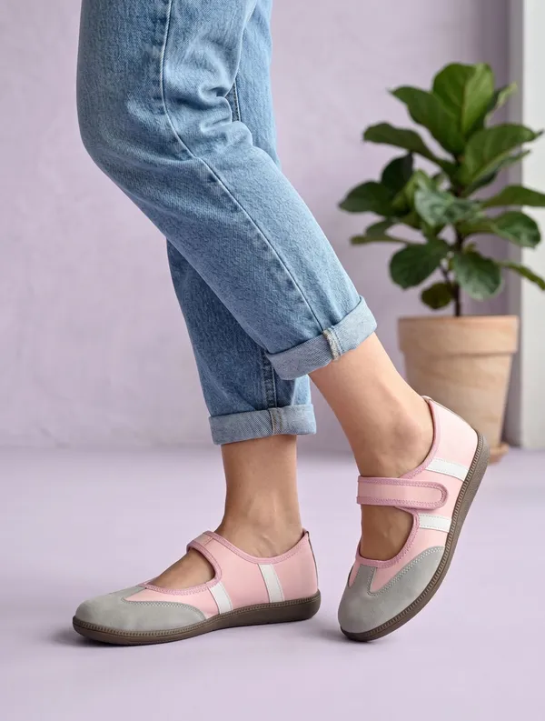 EVICTA_Evicta_footwear_Women_partywear_Bllies_Bellies_For_Women_(Pink_,_6)