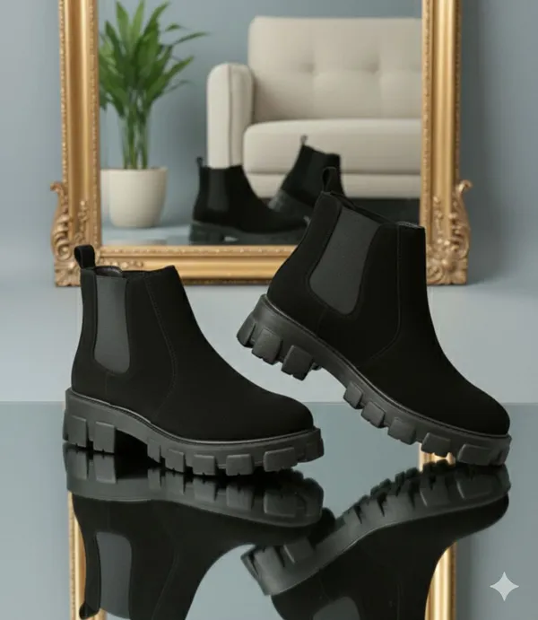 EVICTA_Women's_Chelsea_Boots_|_Sleek_Everyday_Style_Boots_For_Women_Boots_For_Women_(Black_,_8)