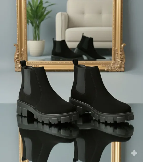 EVICTA_Women's_Chelsea_Boots_|_Sleek_Everyday_Style_Boots_For_Women_Boots_For_Women_(Black_,_8)