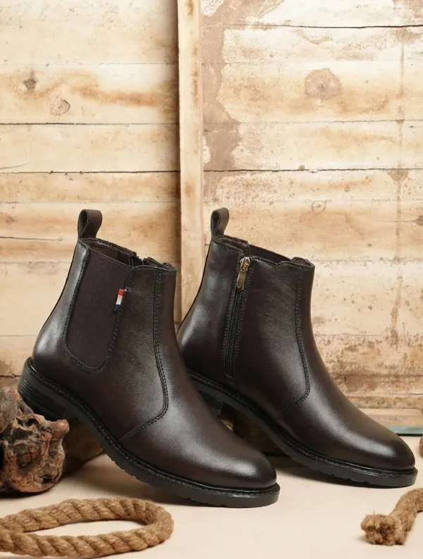 EVICTA_synthetic_Leather_Lightweaight_Trendy_Walking_zip_chalsea_boot_Boots_For_Men_(Brown_,_7)