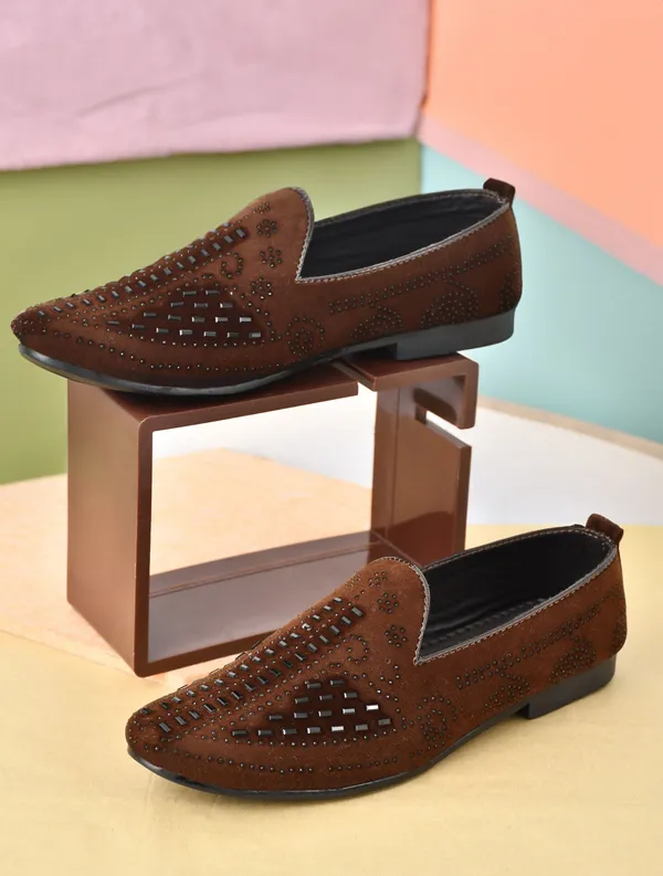 EVICTA_Embroider_party_Wedding_Ethnic_Shoes_For_Men_Jutis_For_Men_partywear_shoes_Party_Wear_For_Men_(Brown_,_8)